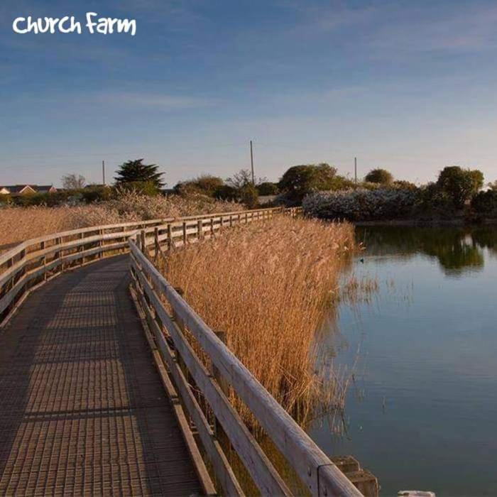 Church Farm Haven Holiday Park Пагам Экстерьер фото